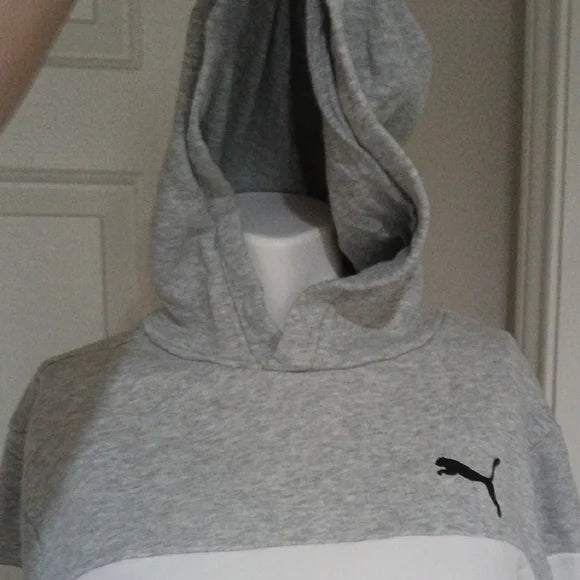Puma Children's Hoodie Sweatshirt in Gray and White size L