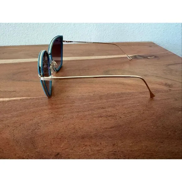 Trendy Blue Cat-Eye Sunglasses