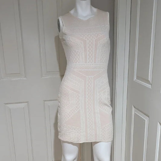 Carmen Marc Valvo Ivory Lace Mini Dress S