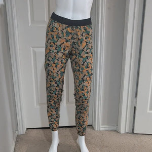 The North Face Women's Floral Joggers in an Earthy Floral Pattern size XS