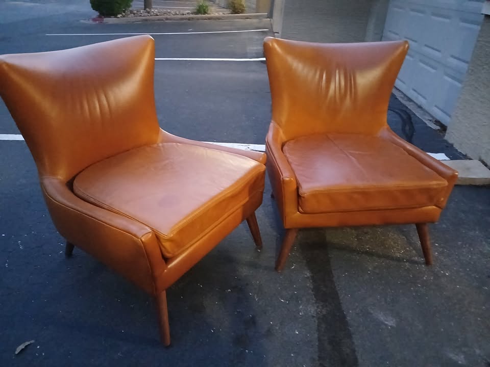 (2) Modway Keen Tan Vinyl High Back Guest Chairs EEI-2458